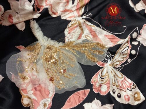 Farfalla con ricami in oro - immagine 2
